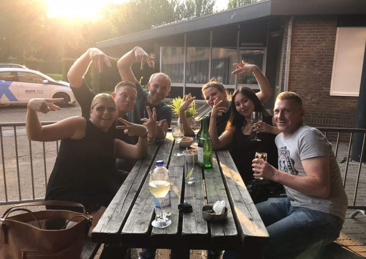 Nieuwsbericht demt-flex: Zomerbarbecue bij Demt-Flex